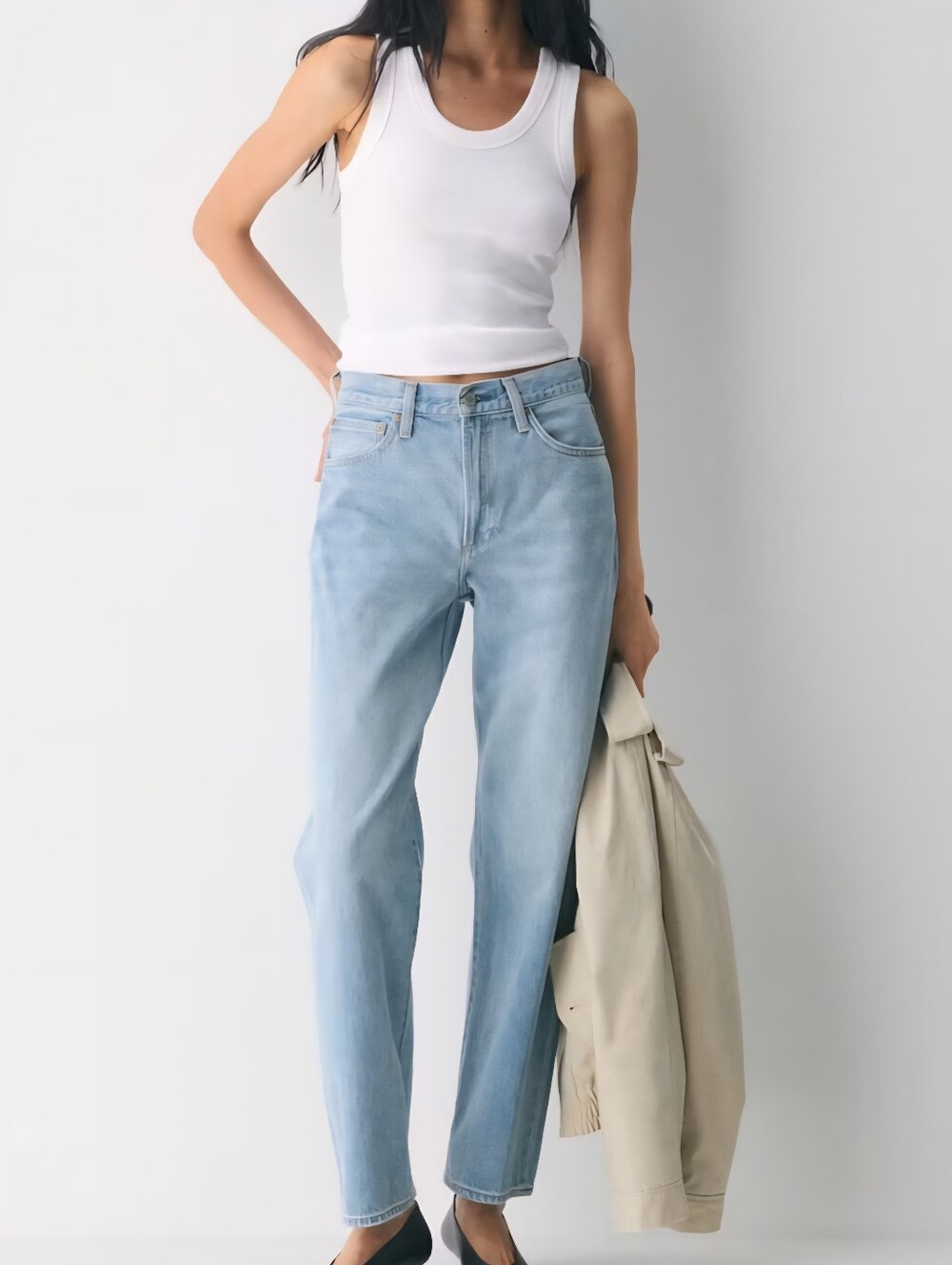 Aritzia Denim Forum The 90s Marlo High Rise Baggy Jeans Light Wash Size 28 Crop